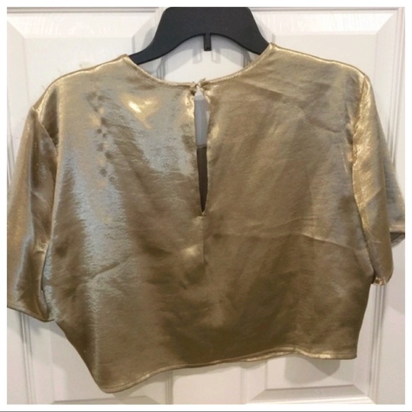 BCBG GENERATION METALLIC CROP TOP GOLD SILK - Picture 3 of 6